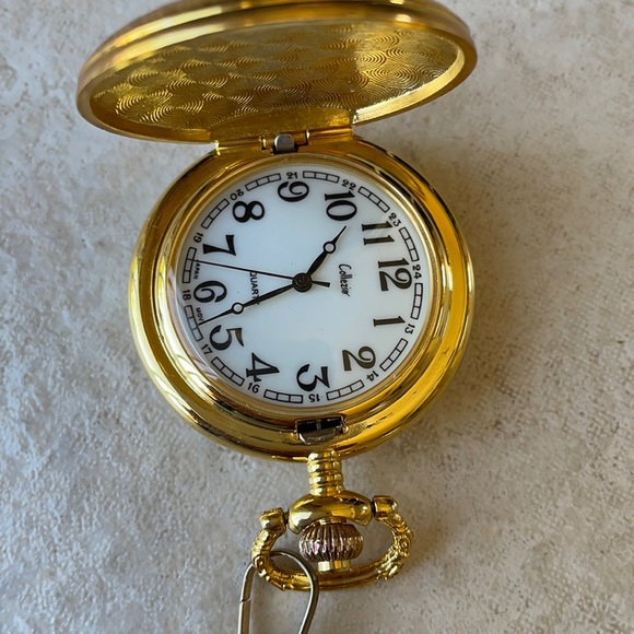 Collezio mini pocket Watch battery gold tone - Picture 1 of 5